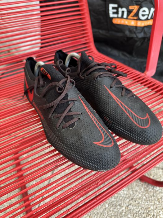 Nike phantom elite