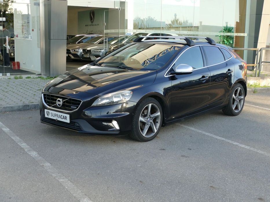 Volvo V40 2.0 D2 R-Design Momentum