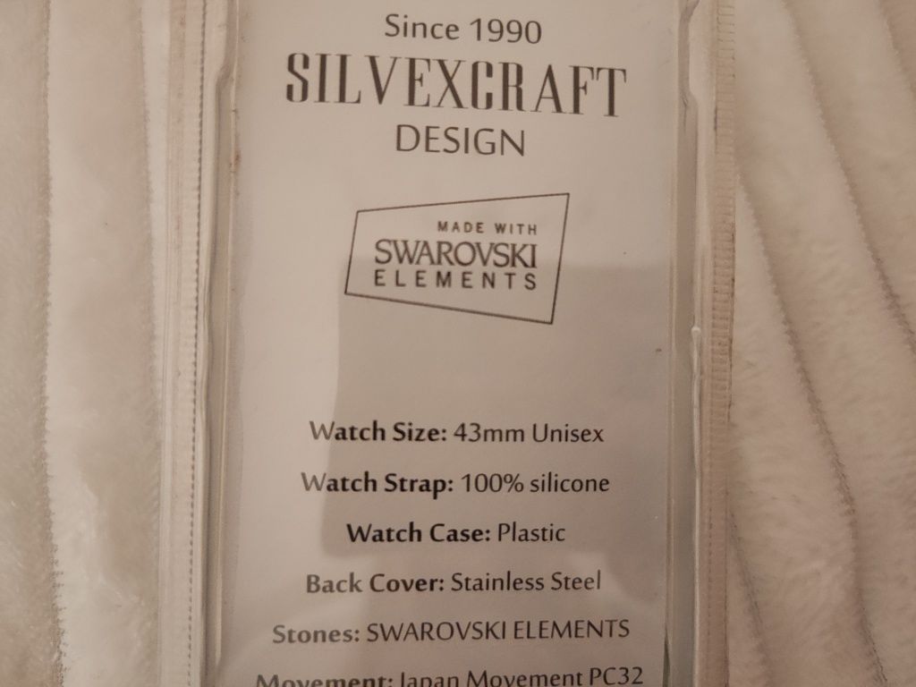 Relógio NOVO com Swarovski Elements
