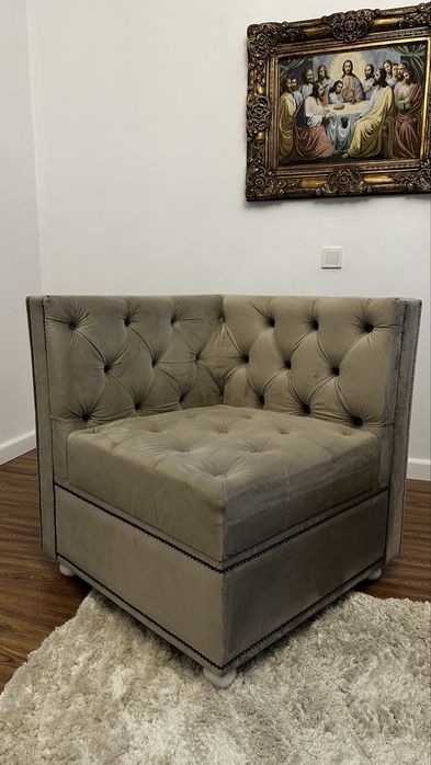 Комплект мʼяких меблів. Диван і 2 крісла. Класичний, неокласичний.