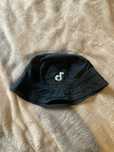 Czapka bucket hat tik tok