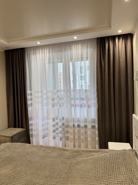 Продаються  штори та тюль в ідеальному стані