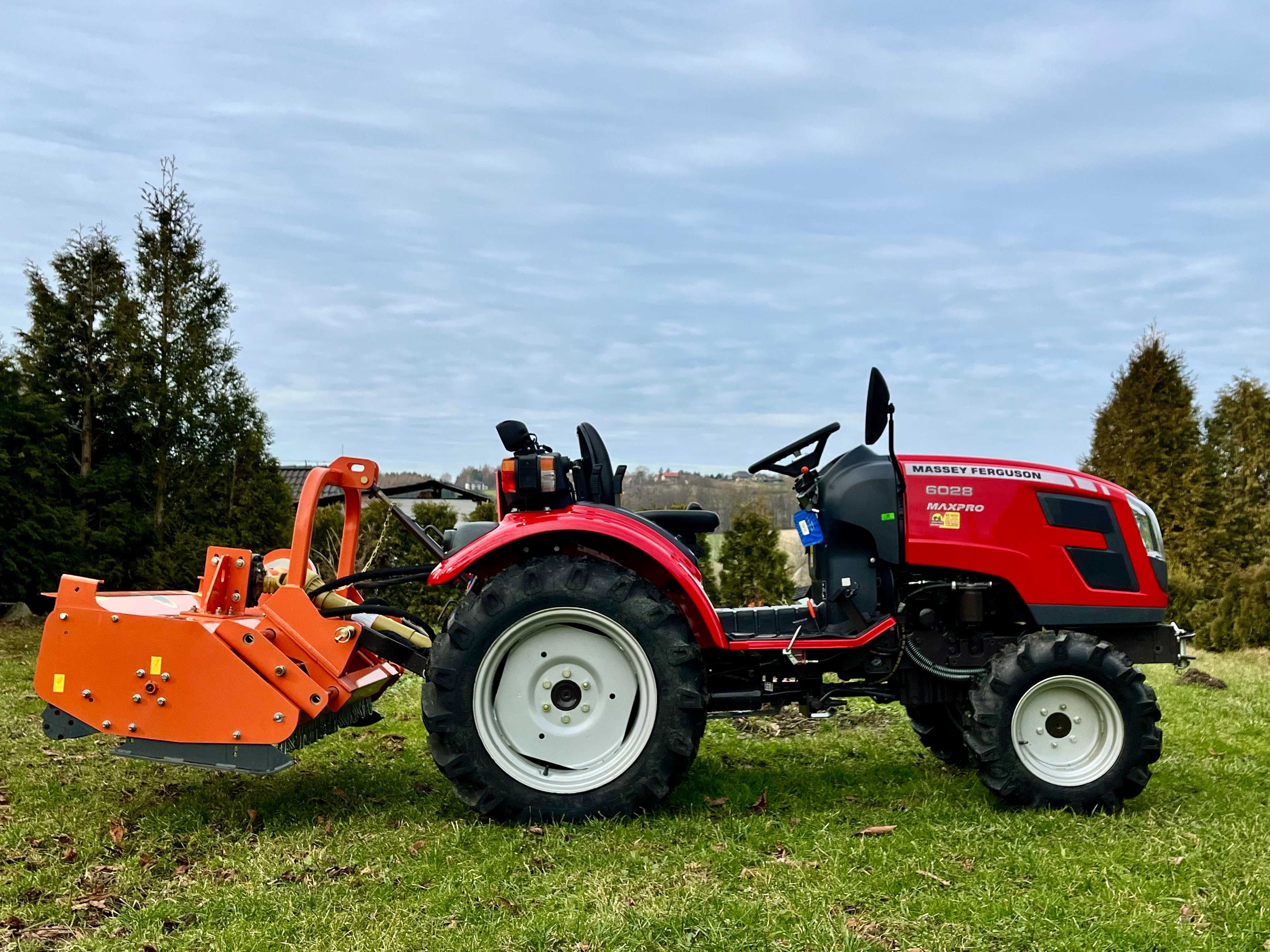 Nowy Traktorek Massey Ferguson 6028, Mini traktorek, 2023,  Japan Trak