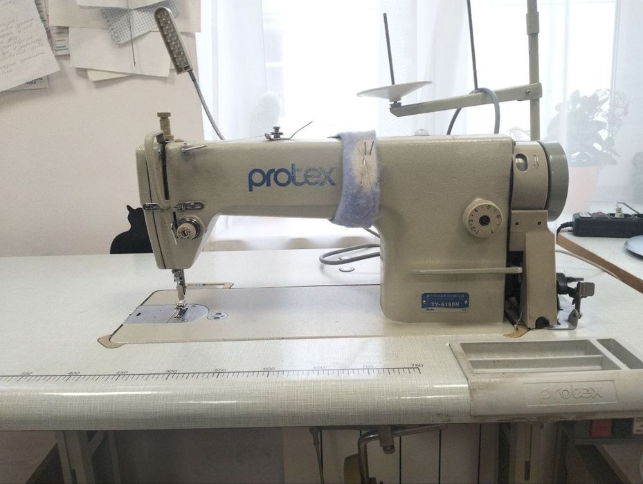 Швейні машинки, промислові