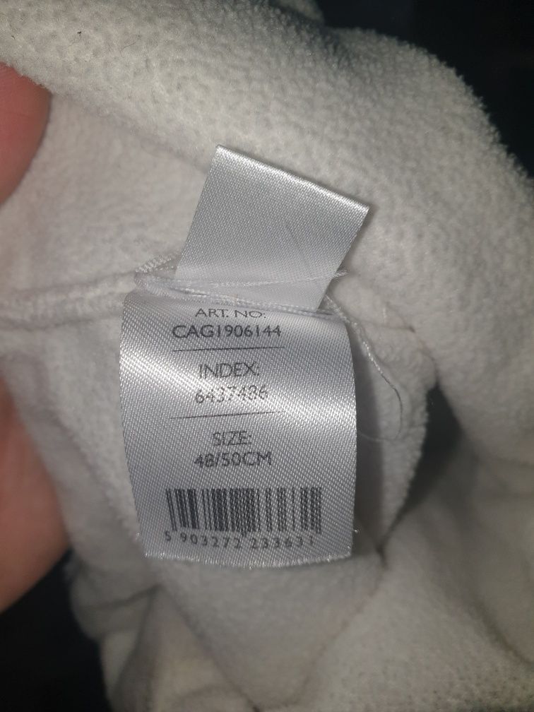 Czapka plus apaszka z rekawiczkami r 48-50