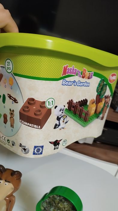 Masza i niedźwiedź LEGO Duplo Playbig bloxx Simba Toys