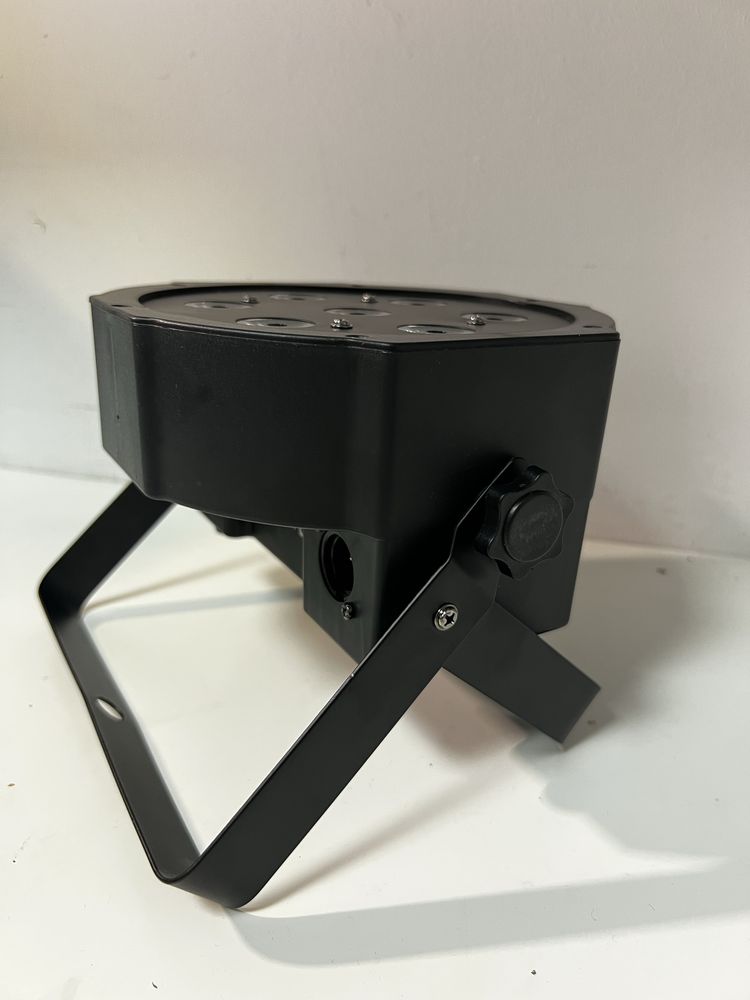 Nowe 12 x Par Led 7x10W RGBW pilot flat