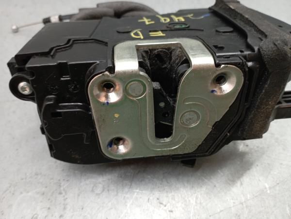 Fechadura / fecho porta frente direito KIA Sportage III (SL)