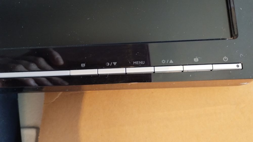 Sprzedam monitor