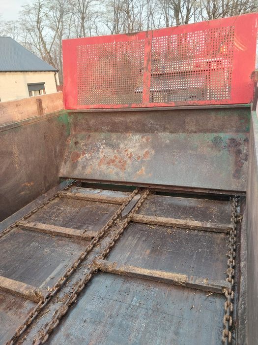 Rozrzutnik Coutand 10 t resor nie Jeantil Rolland