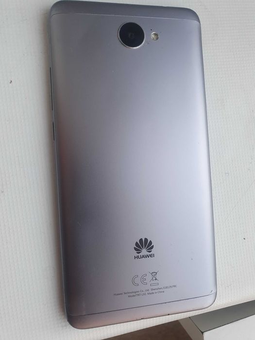 Telemovel modelo HUAWEI Y5 II ou Y7