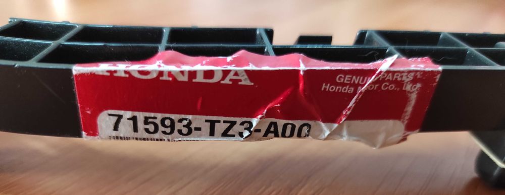 Кронштейни кріплення бампера Acura TLX 71598-TZ3-A00, 71593-TZ3-A00