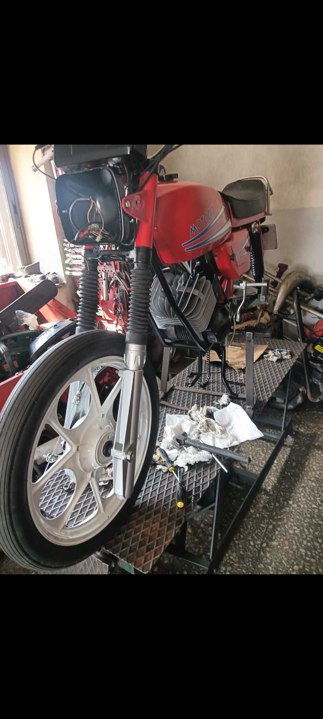 Vendo Sachs motozaki restaurada