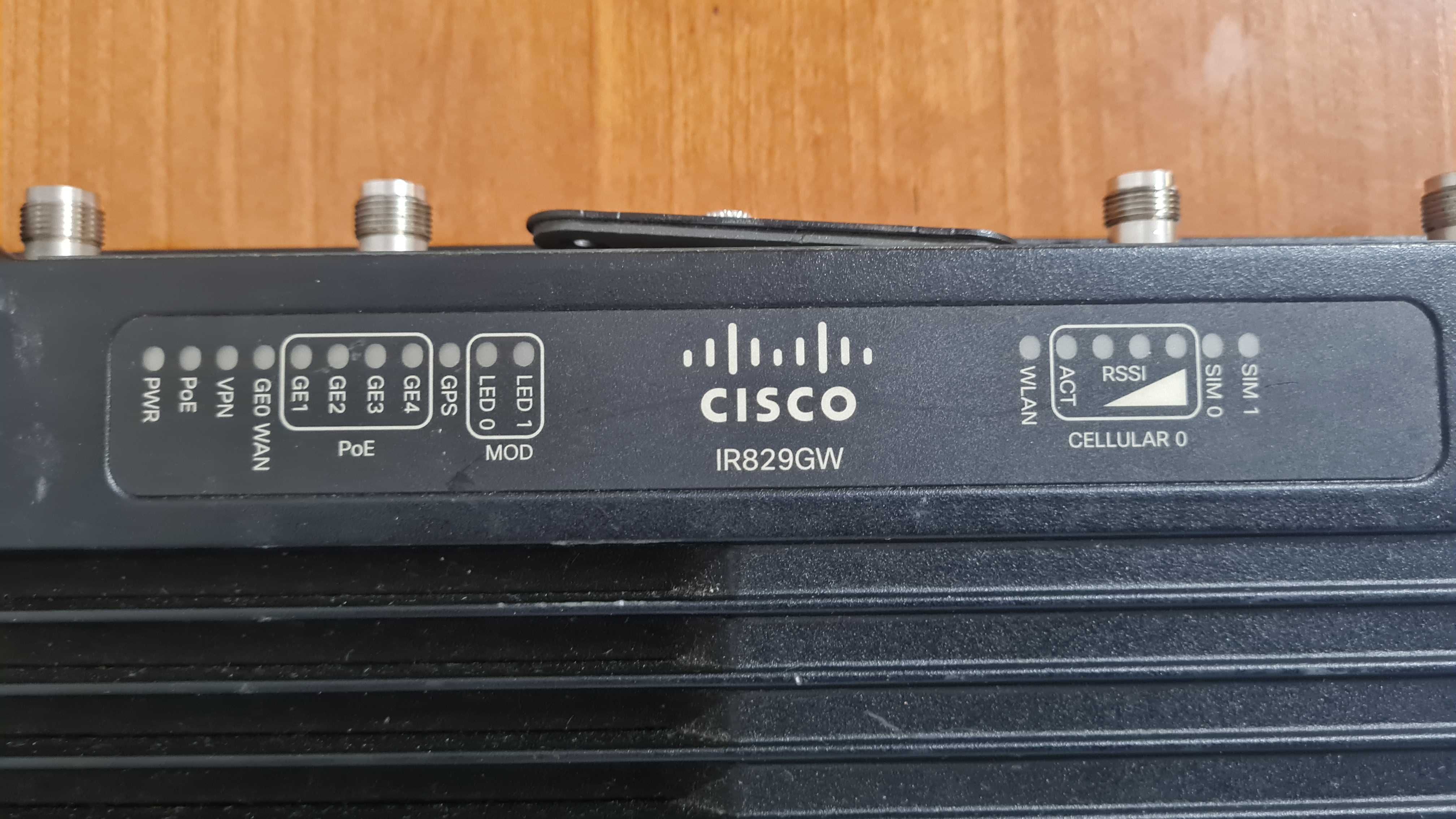 Router Industrial 4G Cisco IR829GW