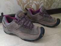 Трекинговые кроссовки Keen Lowa 37 37,5 24,6 см