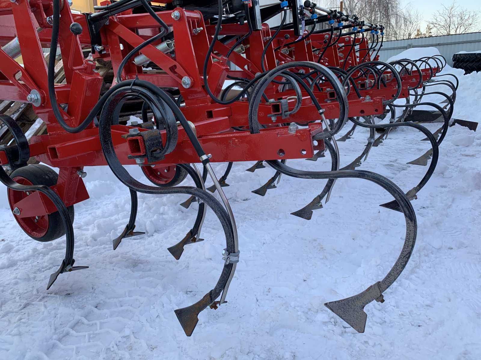 Прополочный культиватор КРН Деметра на S образной стойке. Компенсація