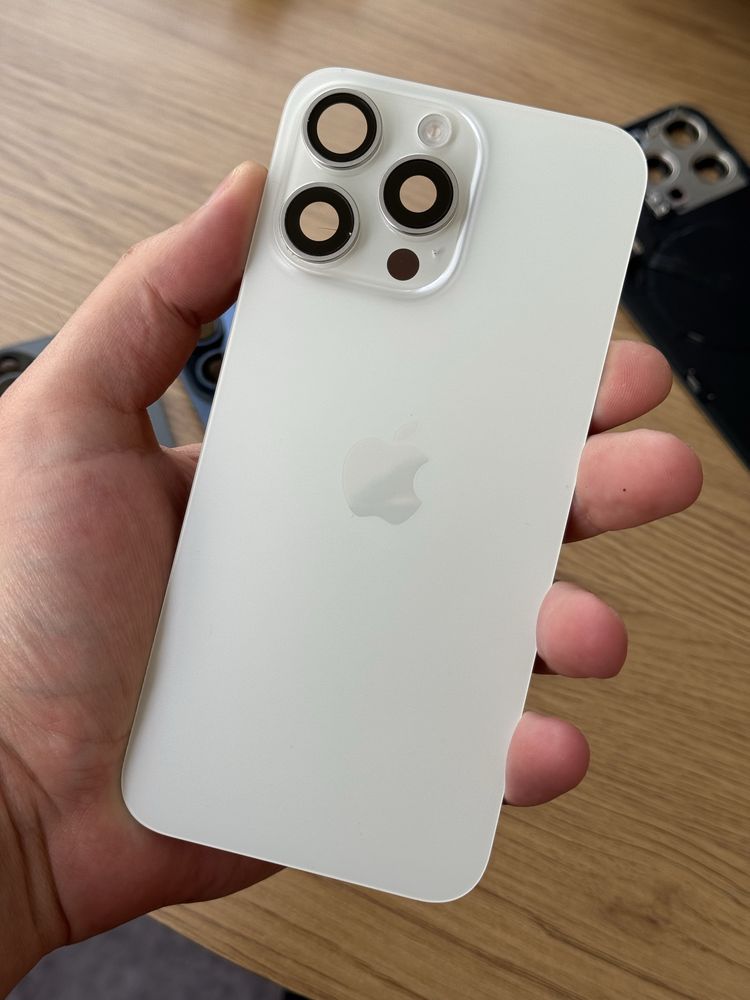 Крышка заднее стекло оригинал панель iphone 15 pro max