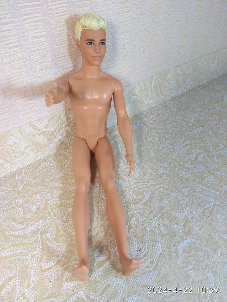Кукла Кен Mattel