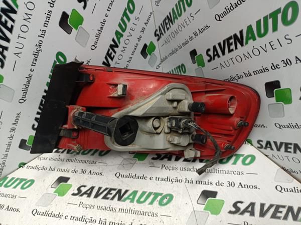 Farolim esquerdo AUDI A4 Avant (8K5, B8)