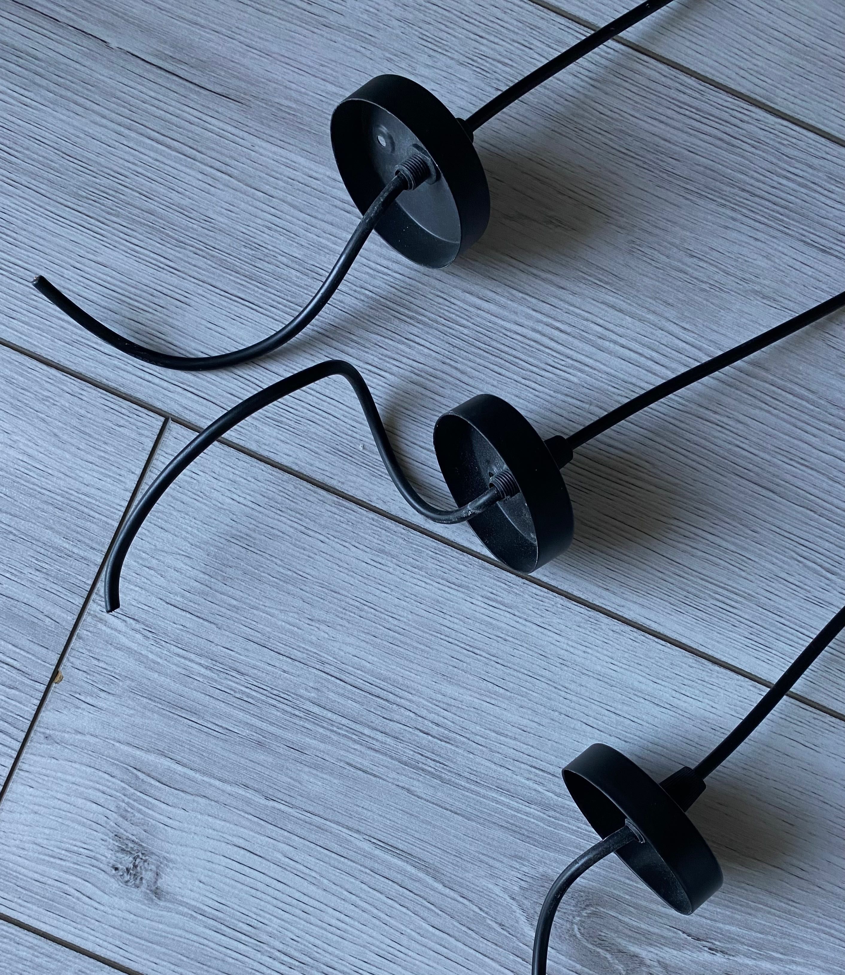 Lampy wiszące tuby metalowe w komplecie z żarówkami