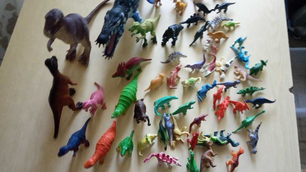 коллекция динозавров
