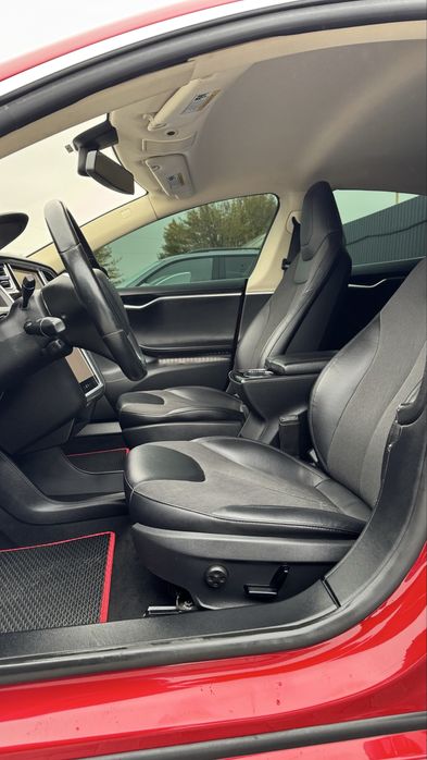 Tesla Model Тесла Модель S 2013 р 60кВт Запас ходу 300 км Автомат