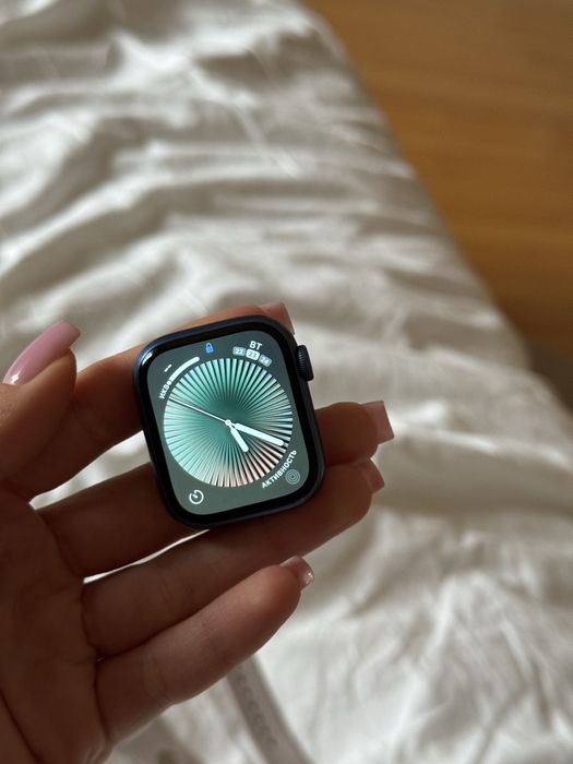 Apple Watch 7 (41mm)