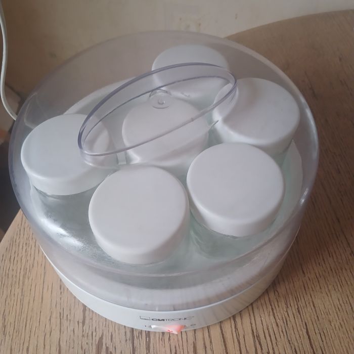 Йогуртница Clatronic JM