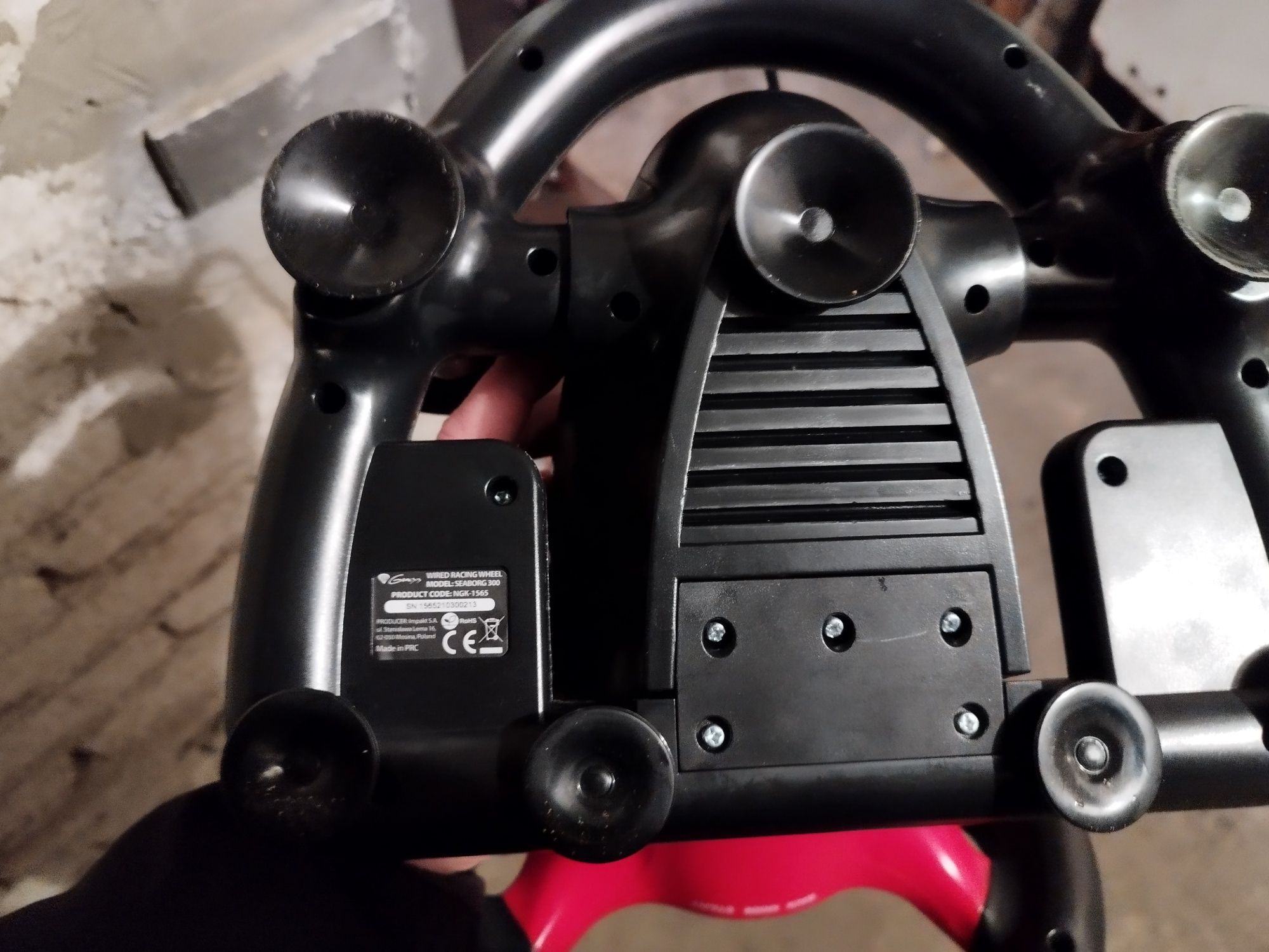 Kierownica do pc i xbox Genesis saborg 300