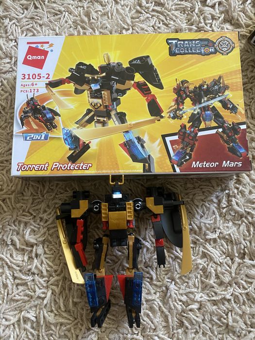 Конструктор робот машина трансформер Qman 3105