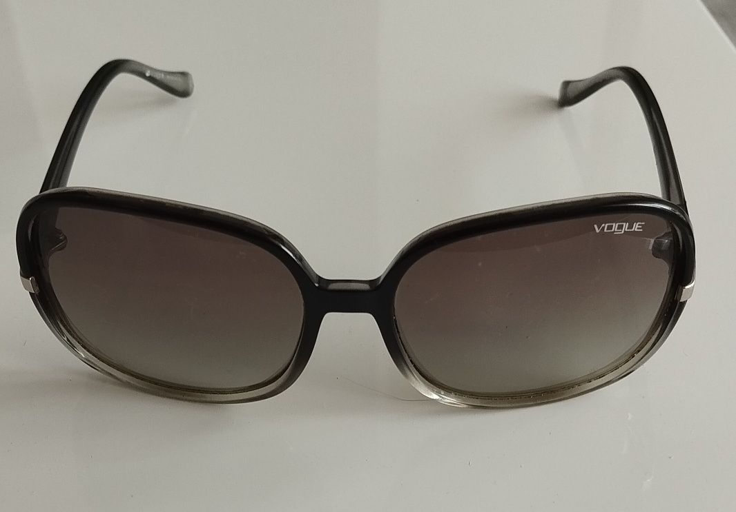Óculos de sol Vogue