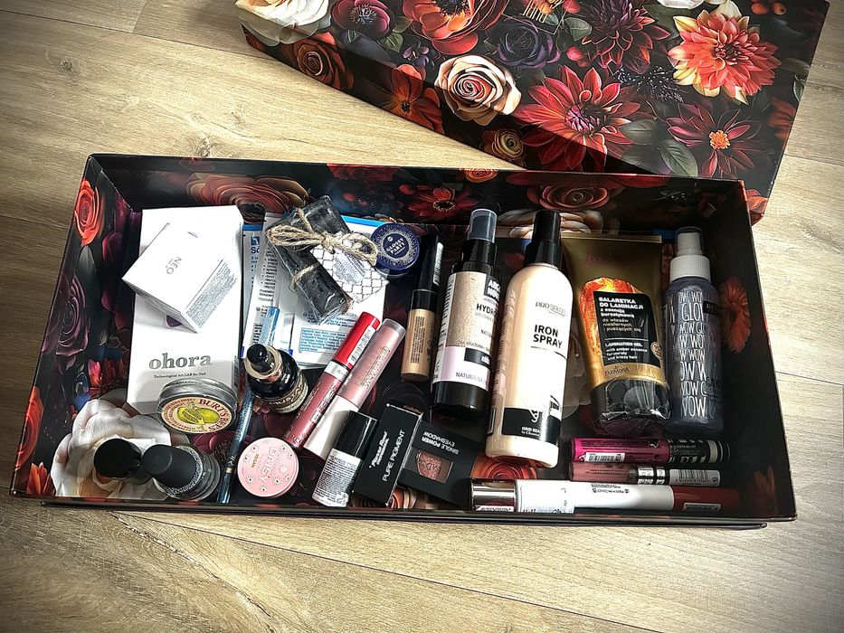 Kalendarz adwentowy z kosmetykami DIY