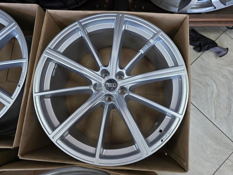Oryginalne Felgi Alufelgi Audi 22 Cali Q8 Rs Q8 5X112 4M8601025Am