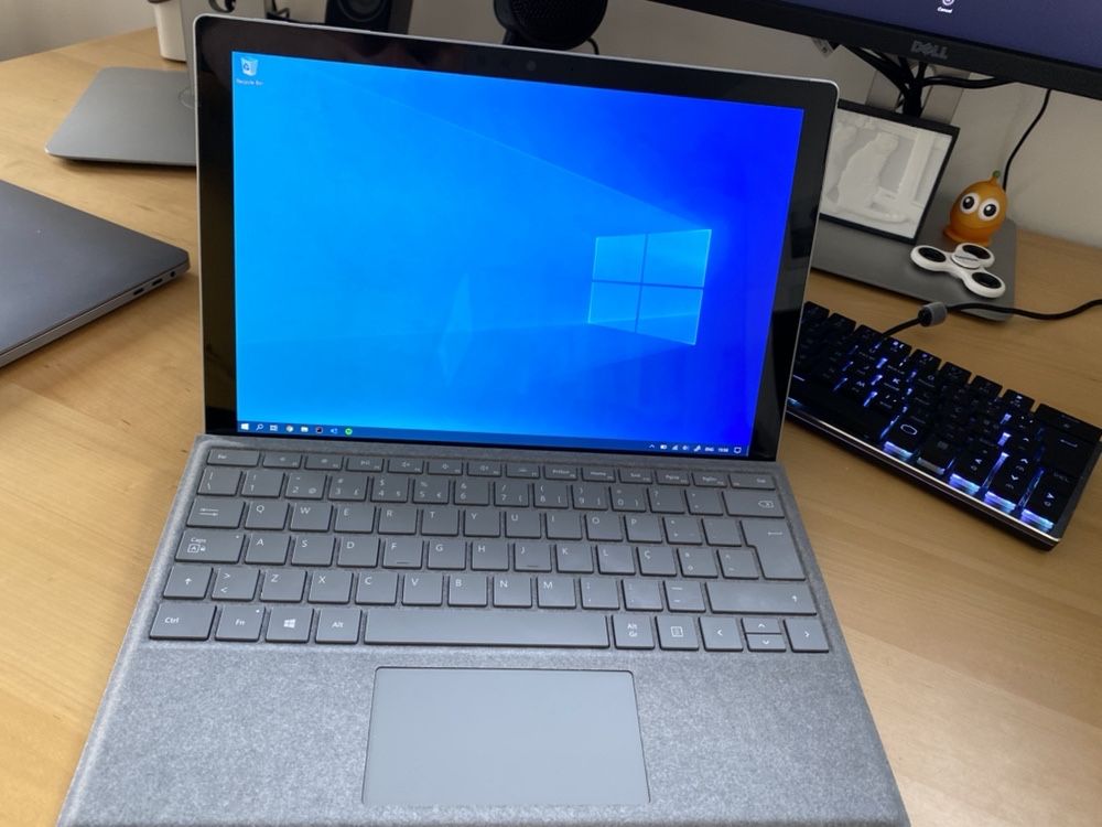 Surface Pro 6 i5 8Gb / 256Gb