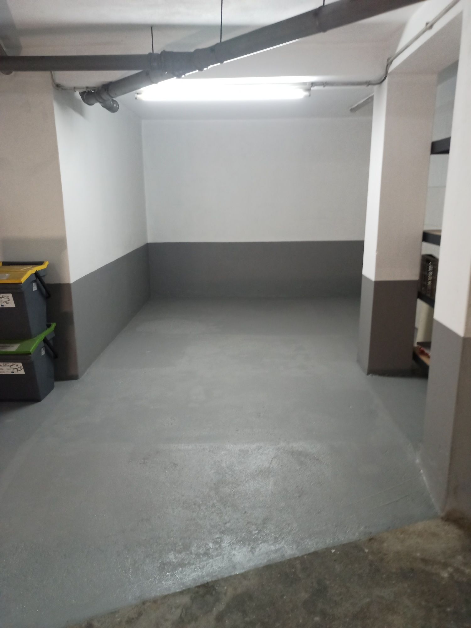Pinturas,  revestimentos e impermeabilização em geral.