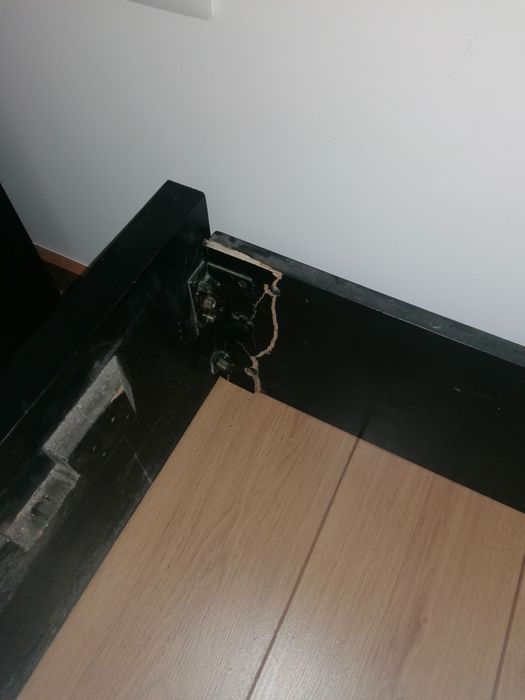 Vendo estrutura de cama