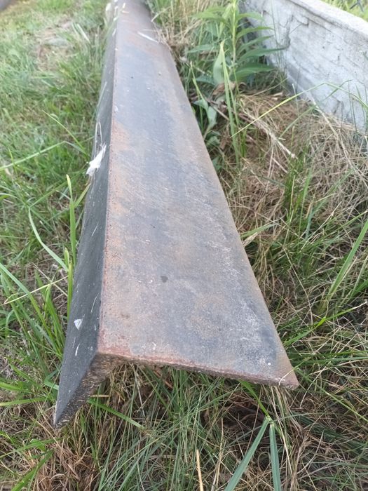kątowniki  stalowe 3 sztuki 150/100/7 mm    500 cm długość