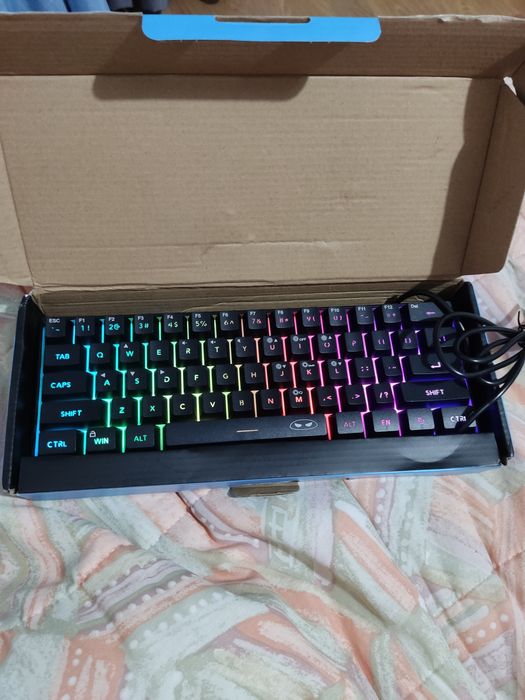 Teclado rgb novo