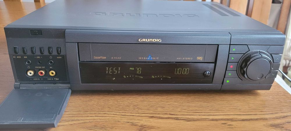 Magnetowid Grundig Typ E