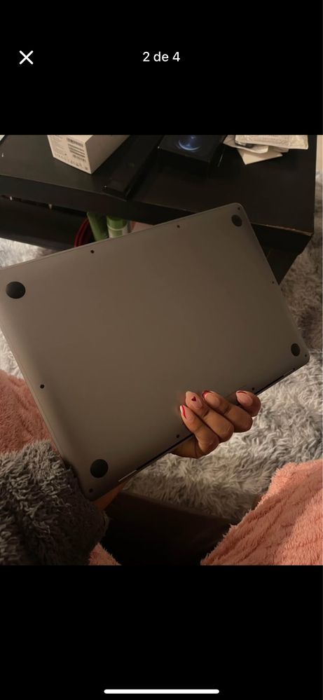 Mcbook air 2020 .