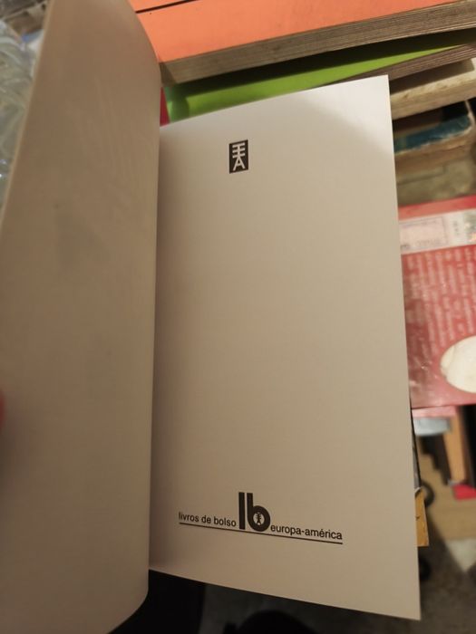 Lote de livros de bolso novos