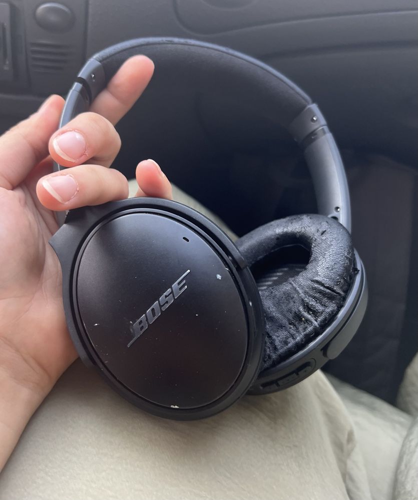 Bose quietcomfort 35  II