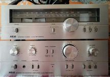 Amplificador + Rádio Vintage Akai