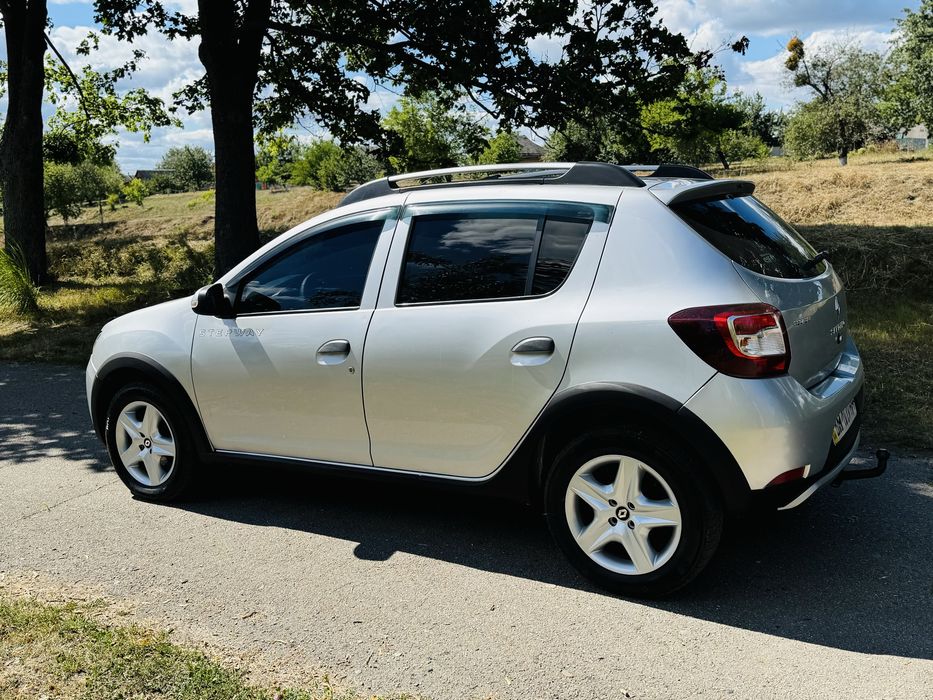 Renault Sandero StepWay 1.5dCi ZEN 2015 рік