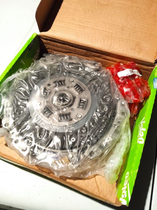 Продам комплект сцепление Valeo в сборе ваз 2108-09