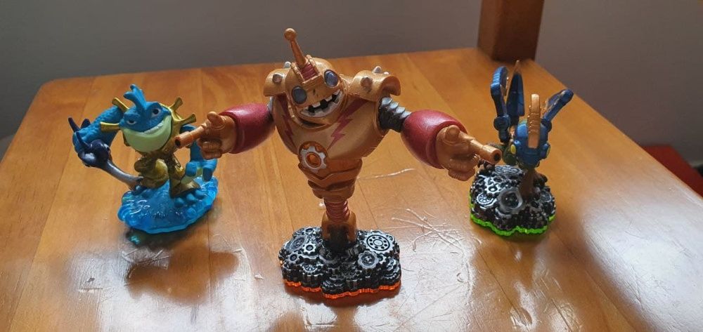 Skylanders: Bouncer, Rip Tide, Drobot