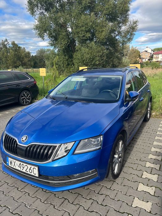 Skoda Octavia Pierwszy właściciel salon Polska faktura VAT 23%