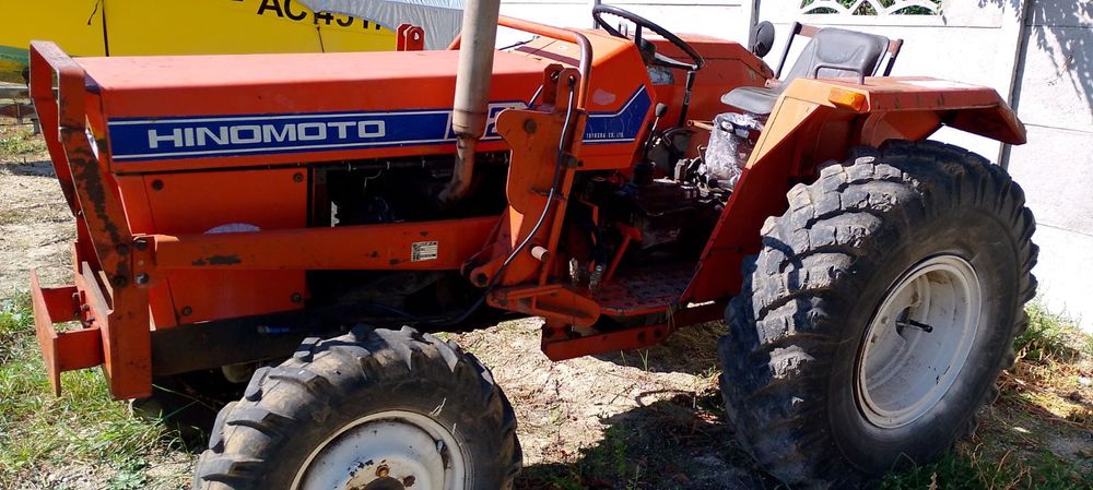 Мінітрактор з куном