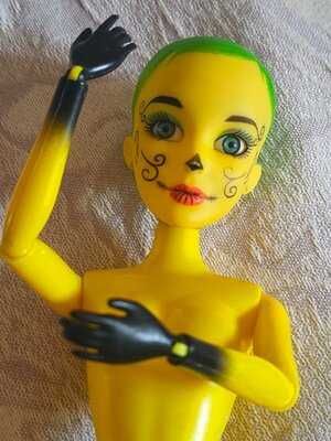 Кукла нюд 30см Kenya s World в стиле Monster High.2012г