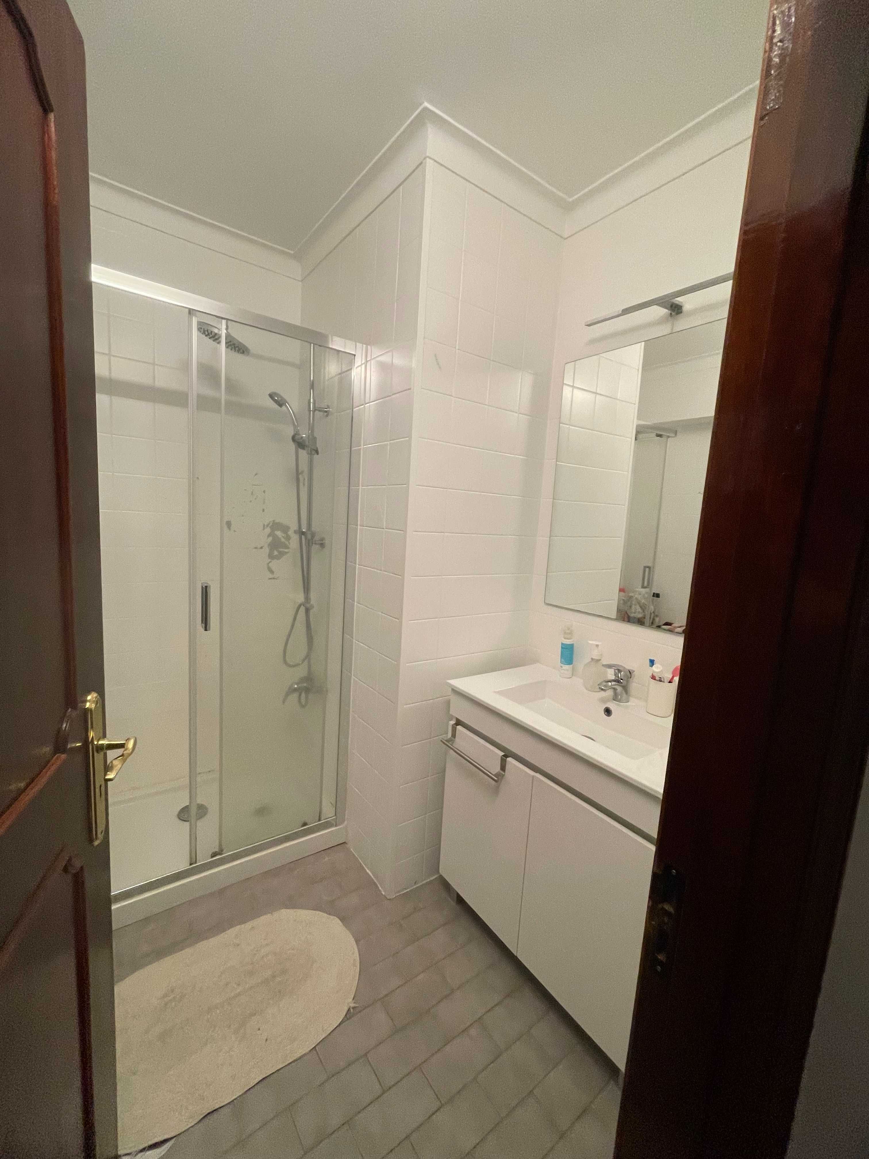 Quarto com varanda para estudante ESEV - Viseu